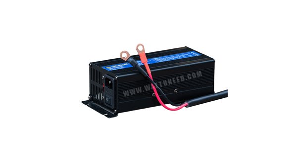 12.6V4A li - cargador de batería de iones