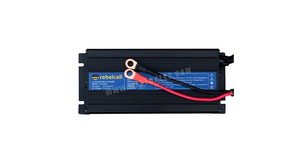 12.6V4A li - cargador de batería de iones