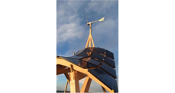 Girafe 2.0 centrale éolienne et solaire hybride InnoVentum