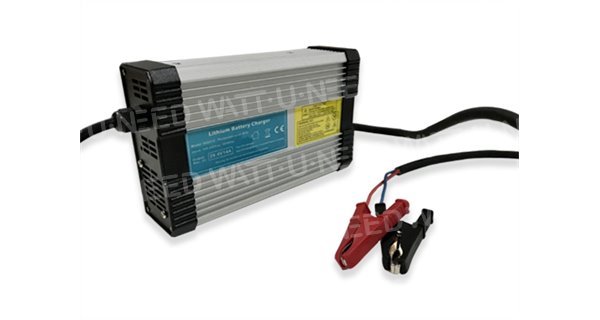 Cargador de batería lihium YZPOWER 14.6V 20A