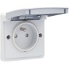 Surface-mounting socket outlet 16 A - 250 V AC