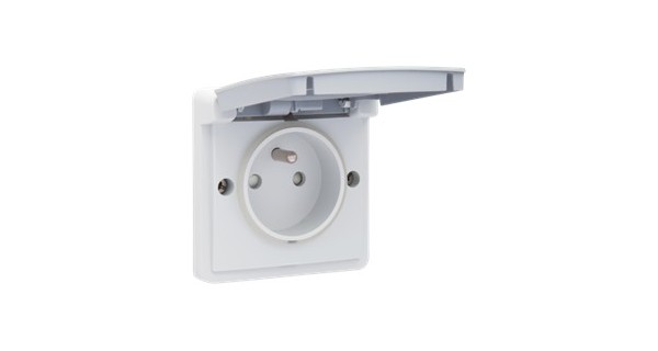 Surface-mounting socket outlet 16 A - 250 V AC