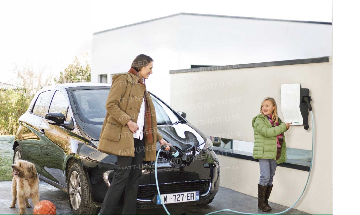 Borne de recharge pour véhicules électriques